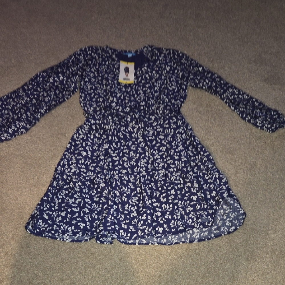 Draper James Blue and White Floral Casual Dress